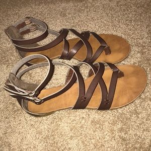 Brown strappy sandals